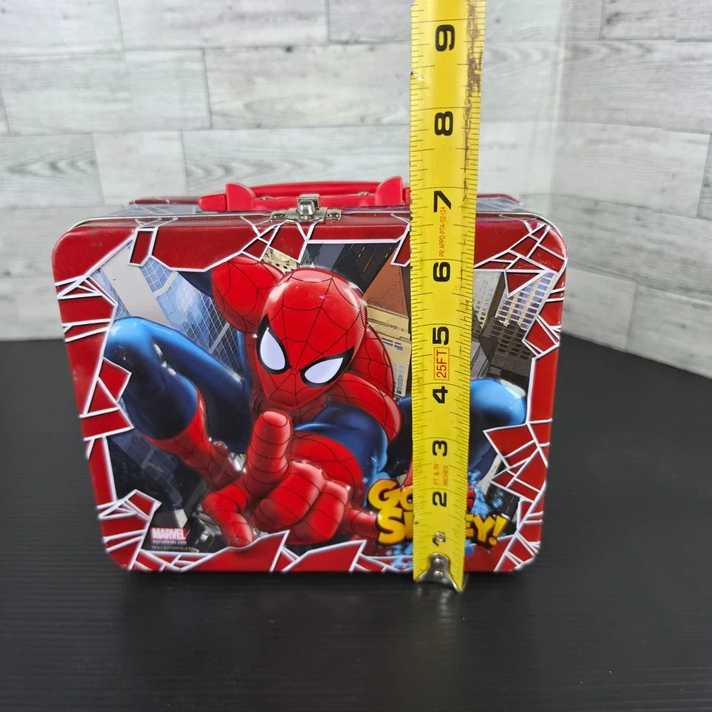 Marvel Spider-Man Go Spidey Embossed Metal Lunch Box Red Blue Tin 2013 Marvel